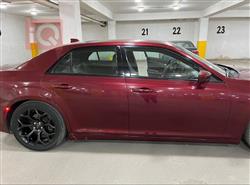 کرایسلەر 300